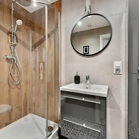 Sztormowa 1a, 1,8km Do Morza, 1,1km Do Ergo Areny, 900m Do Hipodromu Danzig